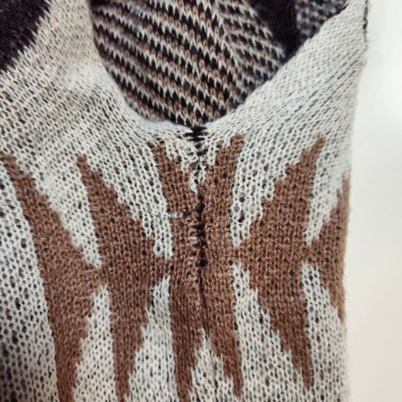 Charlotte Russe Wrap Sweater Size Small/Medium Brown Western Cowgirl Rodeo Aztec - Picture 9 of 9